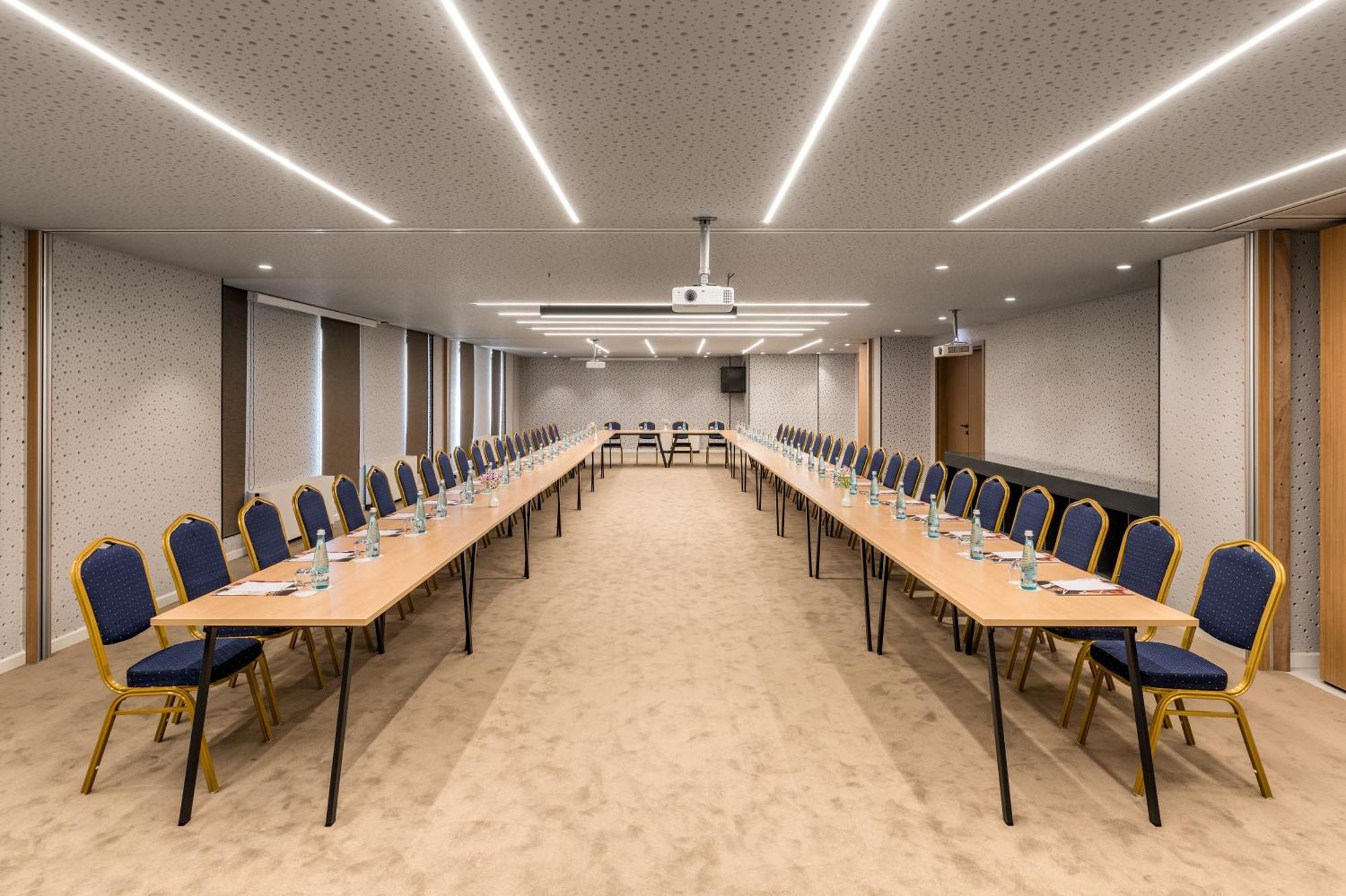 Hotel Mercure Tirana
